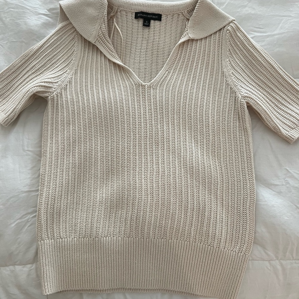 Banana Republic short sleeve pullover